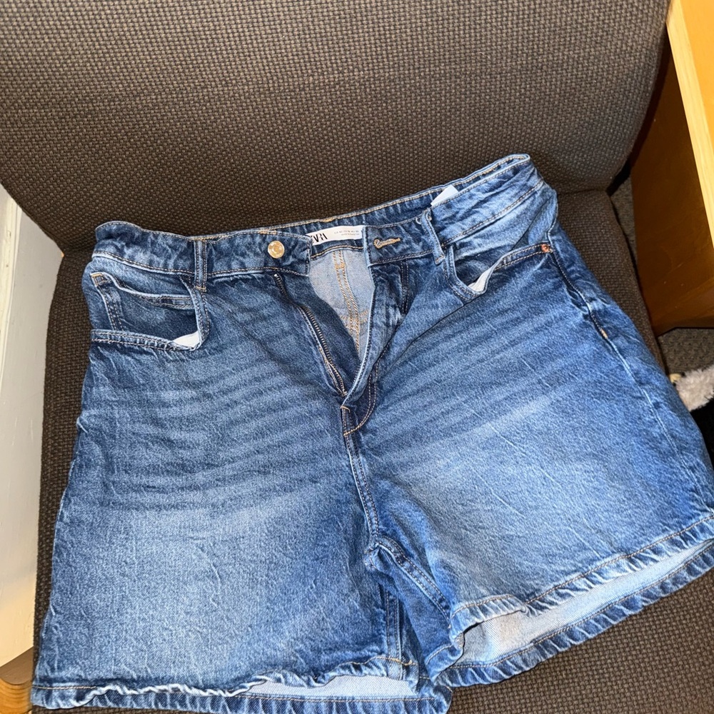ZARA Denim Blue Women's Shorts